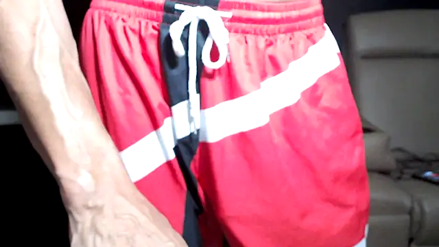 Snapshot of ThickD2C chatting on 21, 2, 2026 ThickD2C online show from 21, 2, 2026