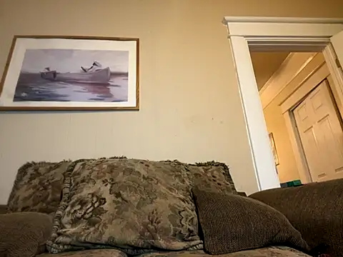 Makeyoucumallover online show from 9, 9, 2025