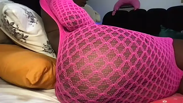 choco petite online show from 4, 3, 2026