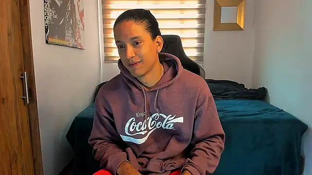 Snapshot of Liam_V chatting on 21, 12, 2024 Liam V online show from 21, 12, 2024