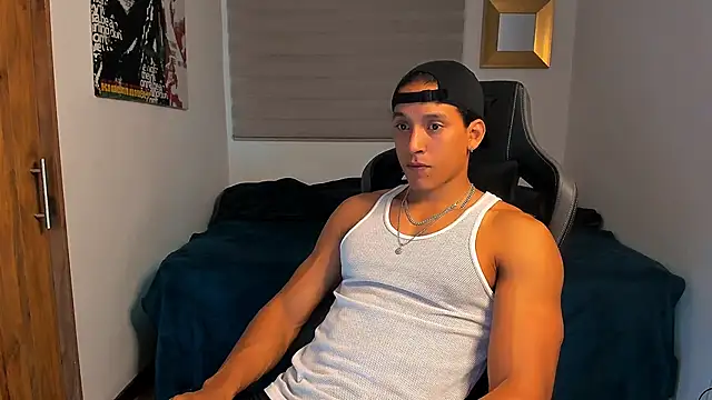 Snapshot of Liam_V chatting on 24, 12, 2024 Liam V online show from 24, 12, 2024