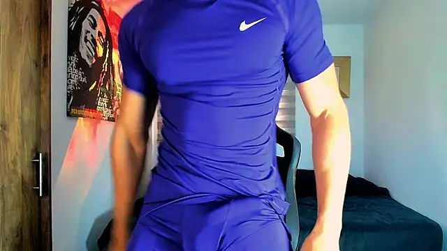 Snapshot of Liam_V chatting on 8, 1, 2025 Liam V online show from 8, 1, 2025