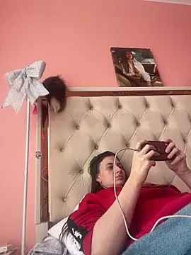 Flossy Vettie online show from 11, 11, 2025