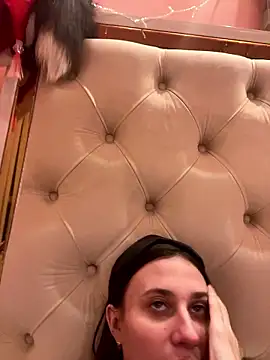 Flossy Vettie online show from 12, 1, 2026