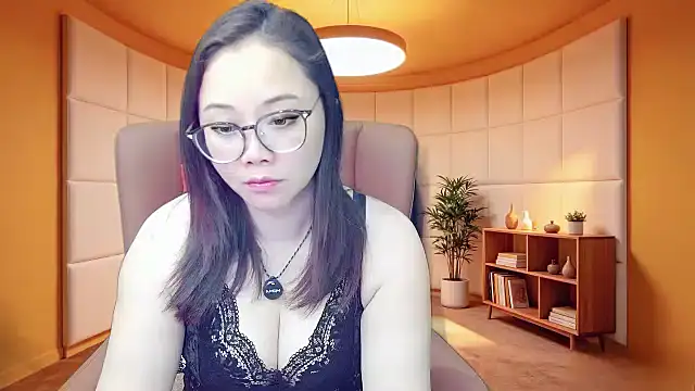 Giuliam online show from 17, 4, 2026