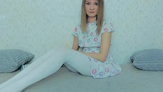 Snapshot of YourCaramel chatting on 17, 1, 2025 YourCaramel online show from 17, 1, 2025