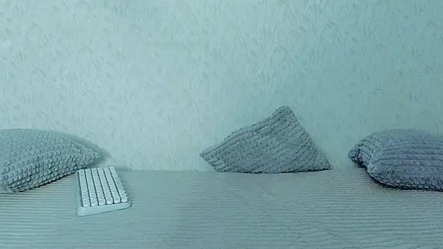 Snapshot of YourCaramel chatting on 10, 2, 2025 YourCaramel online show from 10, 2, 2025