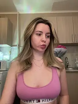 Snapshot of NastyushaaLove chatting on 18, 2, 2025 NastyushaaLove online show from 18, 2, 2025