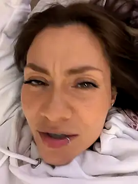 SamyJones9 online show from 22, 9, 2025