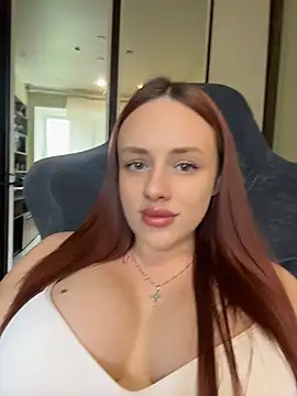 Snapshot of Lisaaan chatting on 16, 7, 2026 Lisaaan online show from 16, 7, 2026