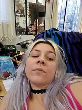 Snapshot of ScarletCallings420 chatting on 23, 12, 2024 ScarletCallings420 online show from 23, 12, 2024