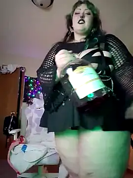 Cutegothcrybabyx online show from 22, 2, 2025