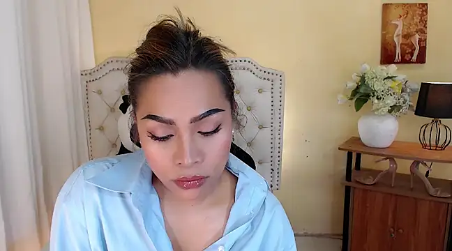 DreamLADYBOY online show from 22, 2, 2025