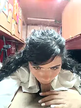 Simone Miller online show from 22, 2, 2025