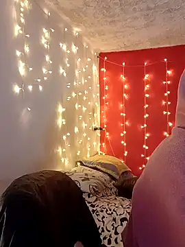 IvonneT online show from 12, 12, 2024