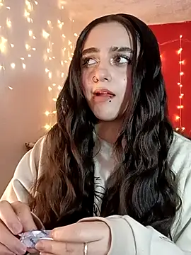 IvonneT online show from 25, 2, 2025