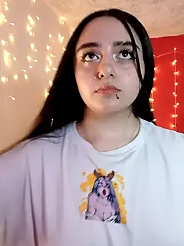 IvonneT online show from 2, 3, 2025