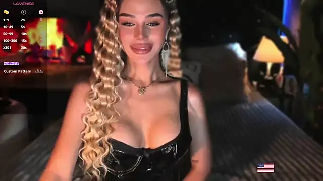 Snapshot of webcumgodess chatting on 14, 11, 2025 webcumgodess online show from 14, 11, 2025