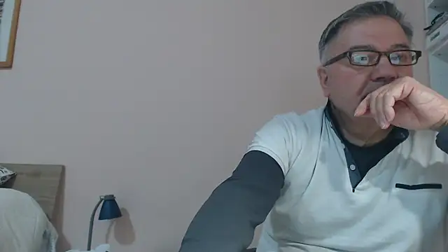 YOU6me online show from 16, 2, 2025