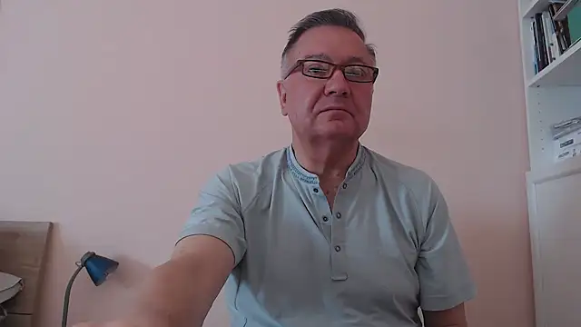 YOU6me online show from 24, 9, 2025