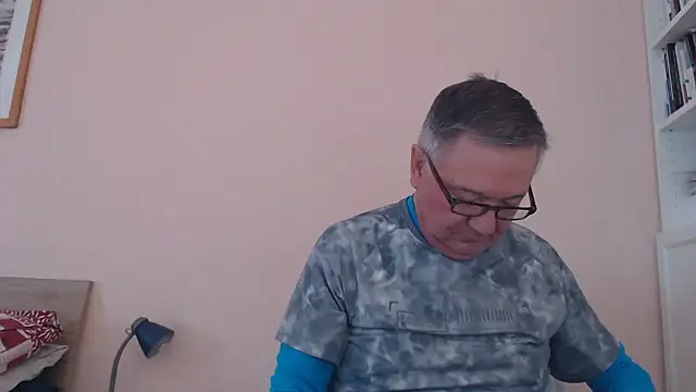 YOU6me online show from 3, 10, 2025