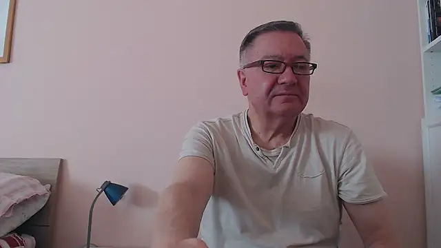 YOU6me online show from 14, 11, 2025