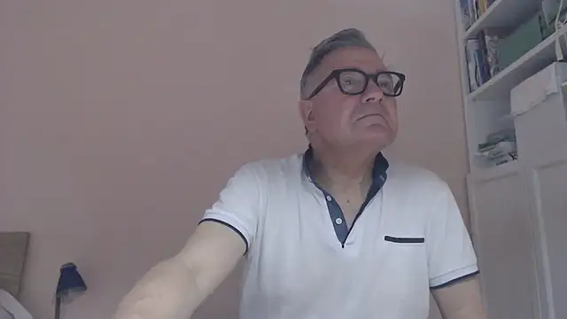 Snapshot of YOU6me chatting on 26, 6, 2026 YOU6me online show from 26, 6, 2026