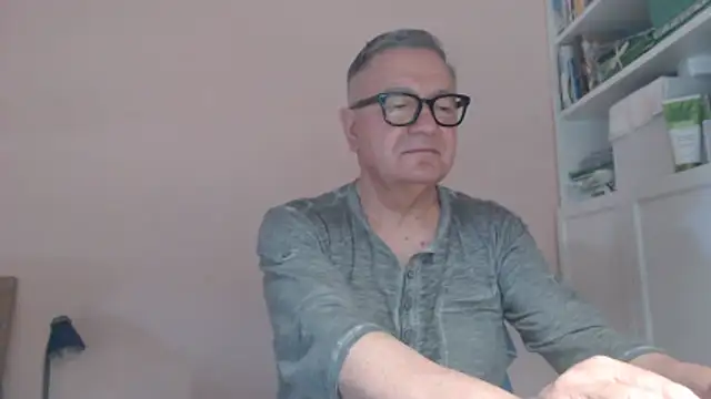 Snapshot of YOU6me chatting on 1, 7, 2026 YOU6me online show from 1, 7, 2026