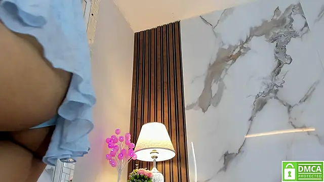 hannahill69 online show from 4, 2, 2025