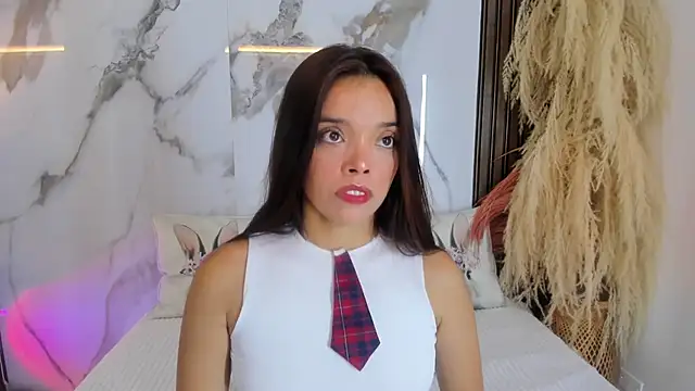 hannahill69 online show from 8, 10, 2025