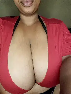 winterqueenx online show from 11, 12, 2024