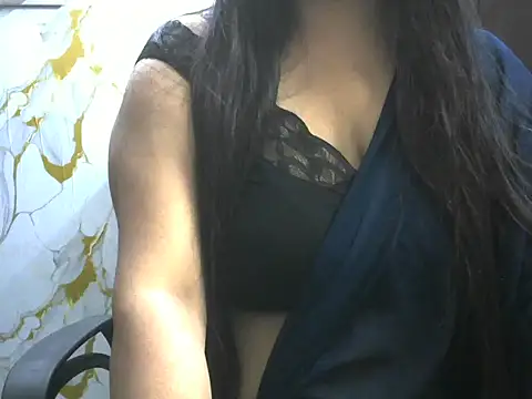 Snapshot of Bold-Radhika chatting on 7, 5, 2026 Bold-Radhika online show from 7, 5, 2026