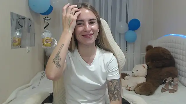 DeboraHorny online show from 3, 10, 2025