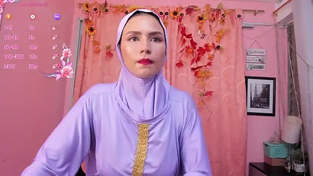 Snapshot of DarshaKhemu chatting on 4, 11, 2025 DarshaKhemu online show from 4, 11, 2025