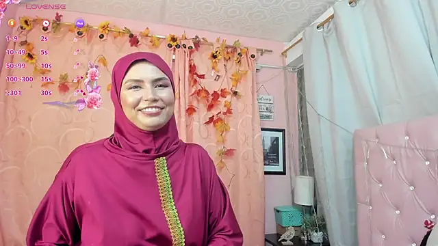 Snapshot of DarshaKhemu chatting on 5, 11, 2025 DarshaKhemu online show from 5, 11, 2025