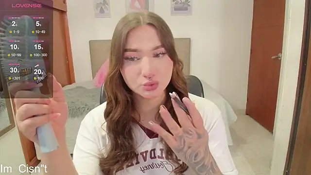 Miley Baker online show from 21, 2, 2025