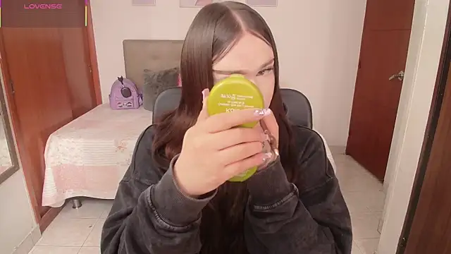 Miley Baker online show from 10, 2, 2026