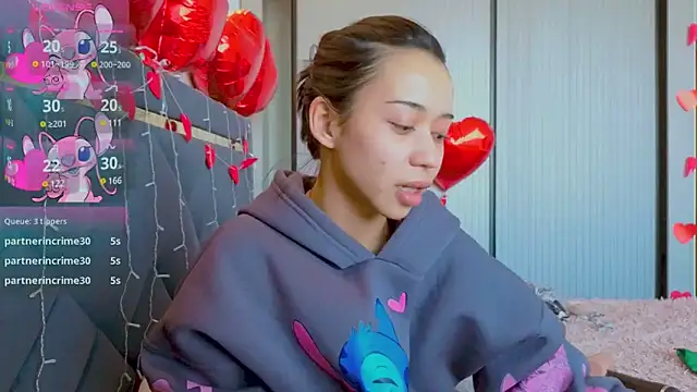 Mia Tin online show from 18, 2, 2025