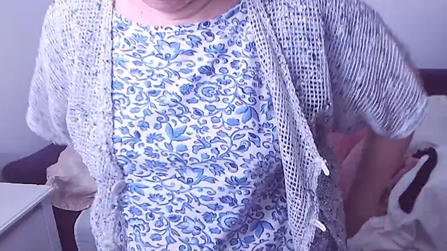 ChristaRose online show from 16, 2, 2025