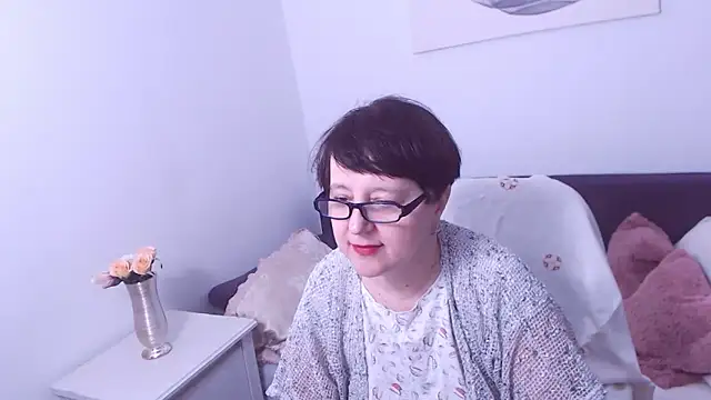 ChristaRose online show from 2, 3, 2025