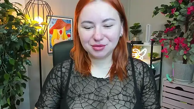 LAYLAxSTAR online show from 30, 10, 2025