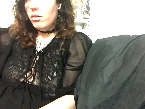 poppergirl69 online show from 9, 10, 2025