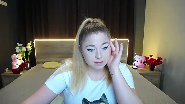 JessikaDaniel online show from 2, 12, 2025