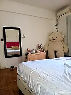 Yosipaez online show from 5, 1, 2025