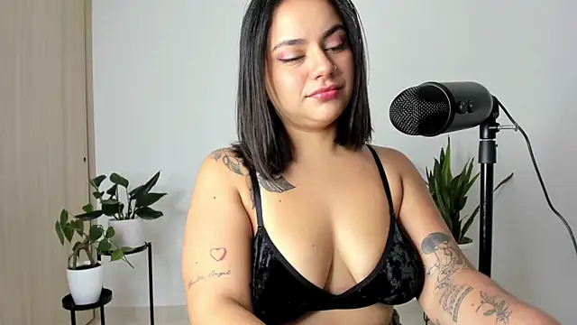 susy angel online show from 29, 11, 2025