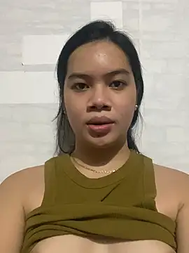 Hebefemme online show from 1, 3, 2025