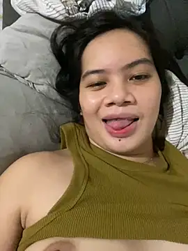 Hebefemme online show from 1, 3, 2025