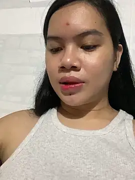 Hebefemme online show from 6, 3, 2025