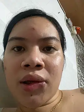 Hebefemme online show from 7, 3, 2025