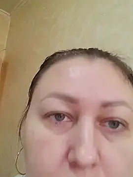 Rini333 online show from 10, 2, 2025